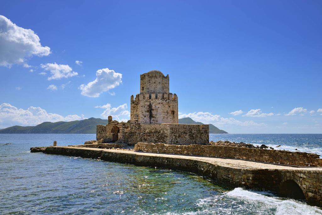Finiki Plaza Aparthotel Methoni  Exterior photo